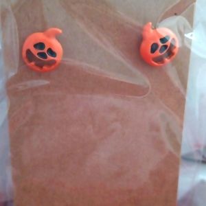 Halloween  surgical steel jack o lantern 🎃 earrings